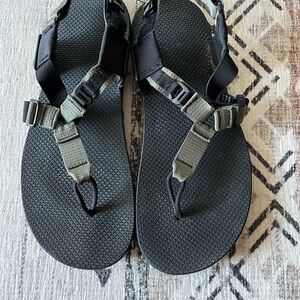 Bedrock Sandals Cairn Size 10 M/ W 11